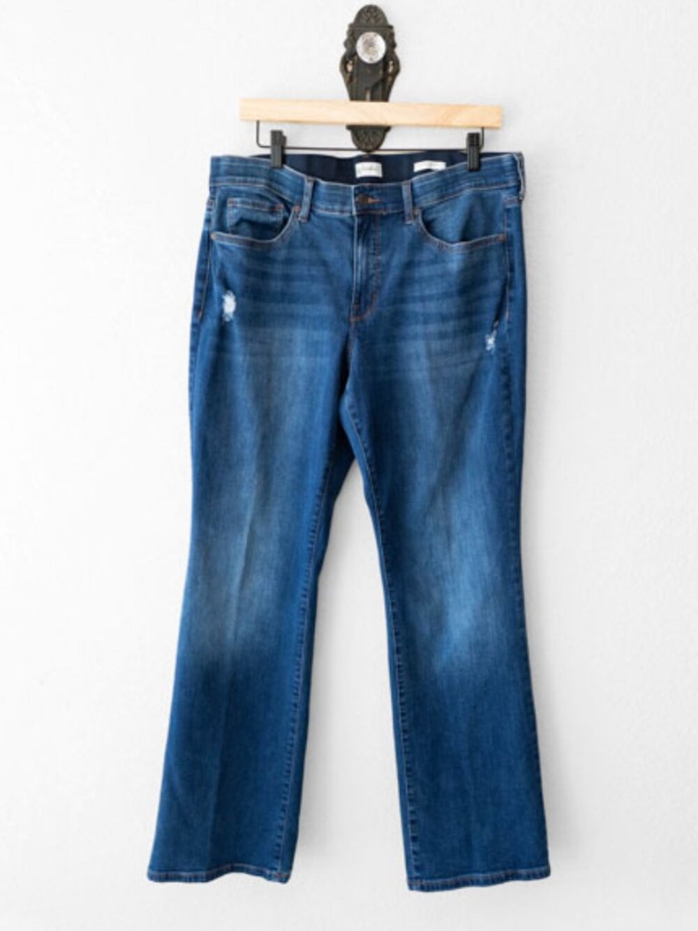 Wonderly Mid Rise Bootcut Jeans Size 14 Stretch Denim Medium Wash